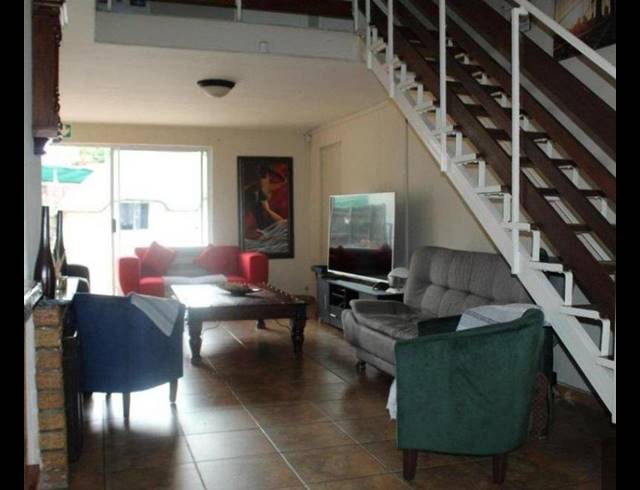 18 BEDROOM HOUSE FOR SALE IN BONAERO PARK EXT